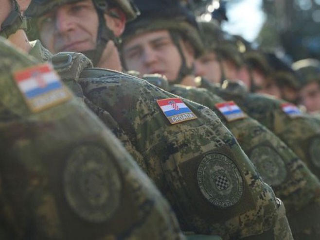 Хрватски војници (фото:МОRH) - 