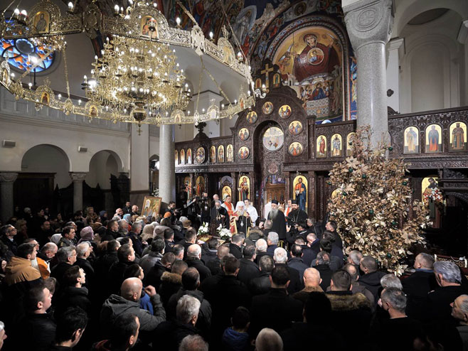 Sveta arhijerejska liturgija u Hramu Hrista Spasitelja (Foto: RTRS)
