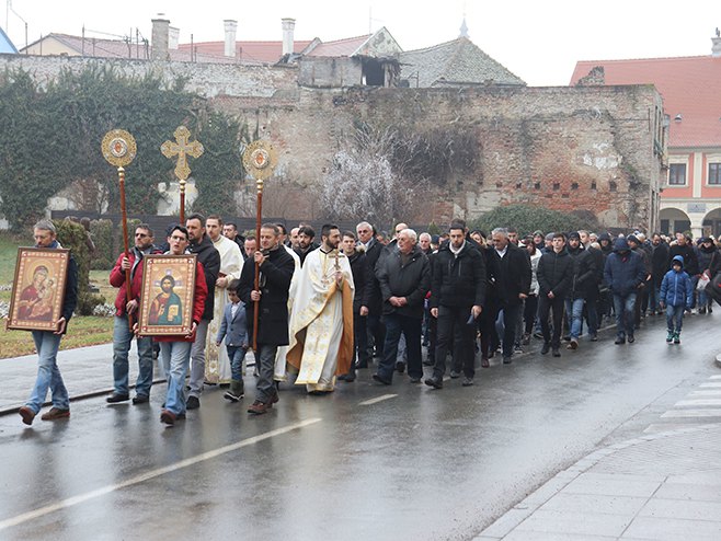 Vukovar: Litija (Foto: Slavko Bubalo/Sputnjik) - 