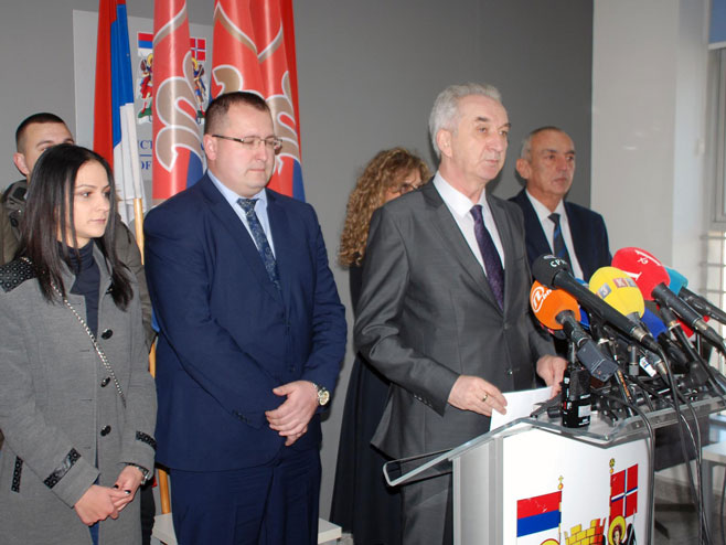 Мирко Шаровић на конференцији за новинаре Мирко Шаровић на конференцији за новинаре - Фото: СРНА