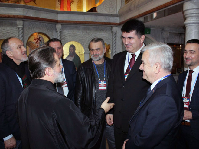 Obilježavanju Dana Republike Srpske u hramu Svete Trojice u Cirihu