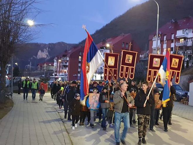 Молебани и литије за одбрану светиња, Подгорица Молебани и литије за одбрану светиња, Подгорица - Фото: СРНА