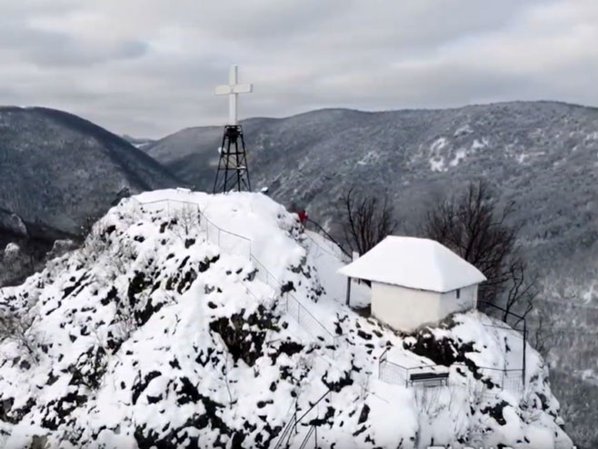 Црква Светог Илије на Градини (фото: Youtube / GTI Brat) - 