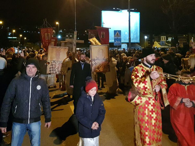 Молитвена шетња у Црној Гори (фото:Sputnik/Nebojša Popović) Молитвена шетња у Црној Гори (фото:Sputnik/Nebojša Popović) -