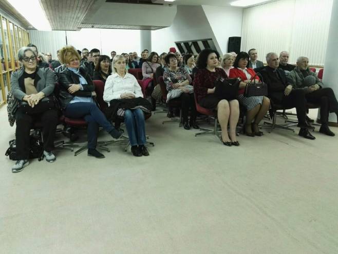 Промоција романа "Адреса" Драгана Великића Промоција романа "Адреса" Драгана Великића - Фото: СРНА