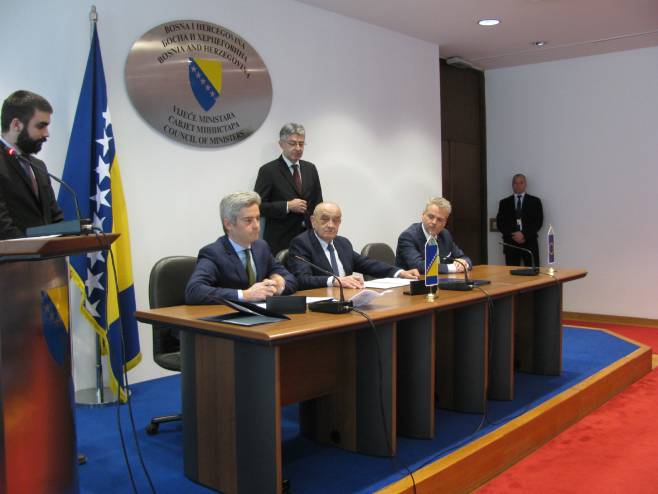 Сарајево: Беванда,Ривинели-потписан споразум Сарајево: Беванда,Ривинели-потписан споразум - Фото: СРНА