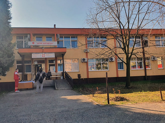 Дом здравља у Угљевику Дом здравља у Угљевику - Фото: СРНА