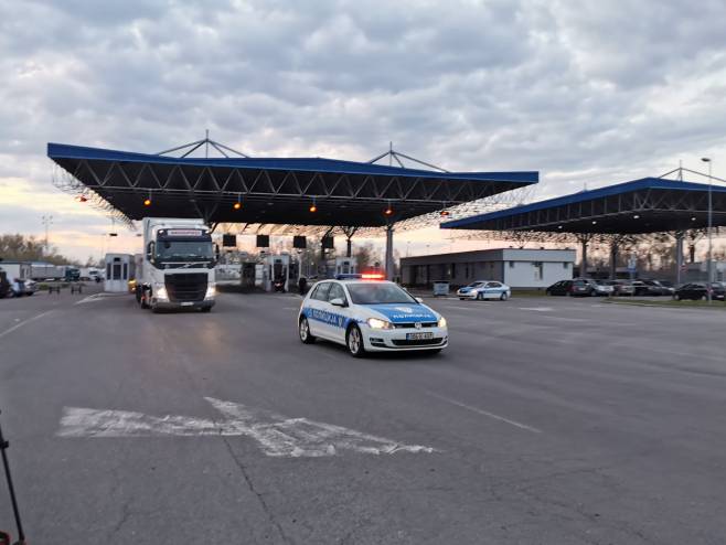 Помоћ Србије Српској Помоћ Србије Српској - Фото: СРНА