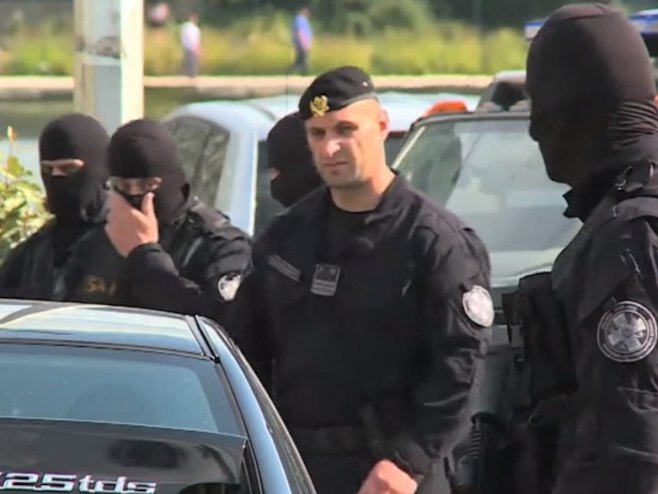 Полиција Црне Горе  (Фото:crna-hronika.info) - 