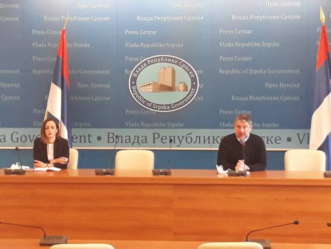 Конференција за новинаре Конференција за новинаре - Фото: РТРС