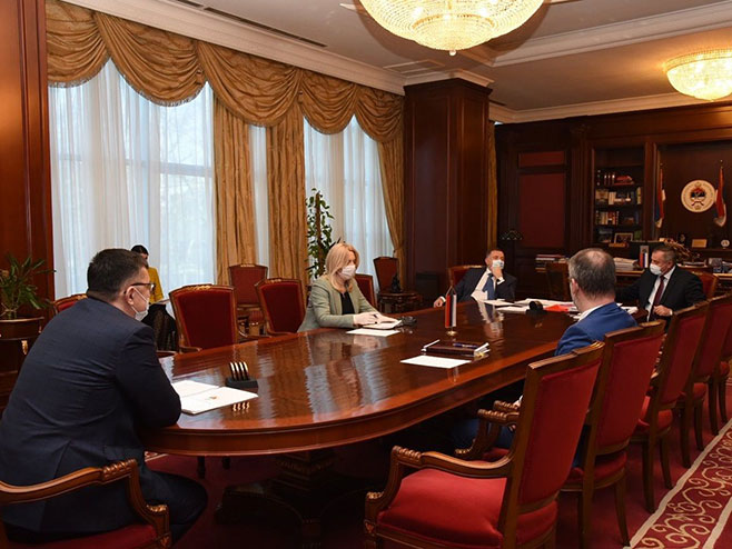 Главни координациони тим Главни координациони тим - Фото: РТРС