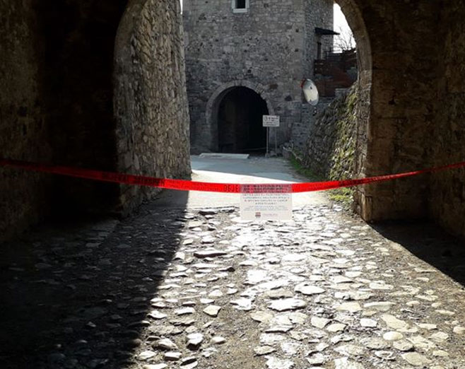 Забрањен улаз у Кастел (фото: facebook.com / gubanjaluka) Забрањен улаз у Кастел (фото: facebook.com / gubanjaluka) -