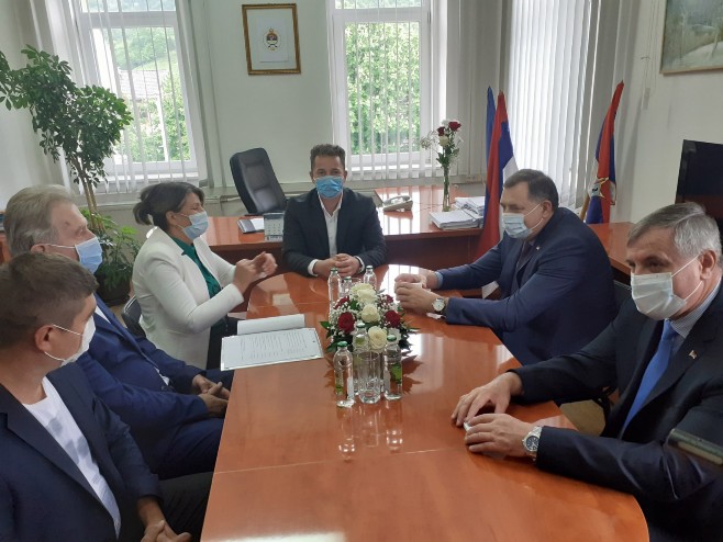Додик у Трнову Додик у Трнову - Фото: СРНА