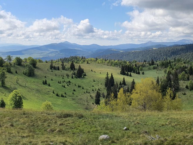 Сунчано и топло вријеме - Фото: РТРС