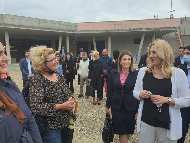 Cvijanović u Brestovčini (Foto: RTRS)