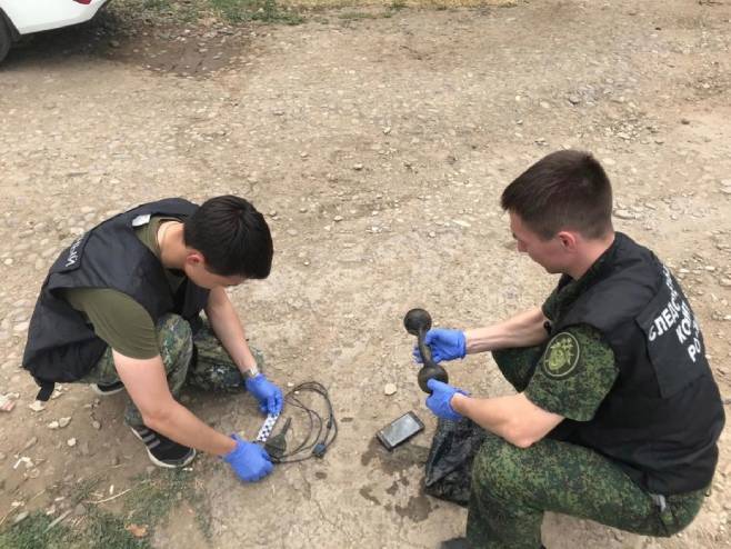 Policija pronašla teg i mobilni telefon dječaka (Foto: punkt-a.info) 