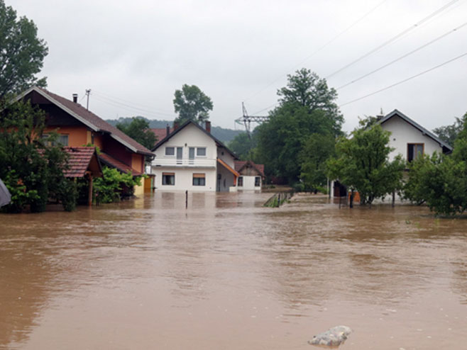 Живинице поплава (фото:A. Bajrić) - 