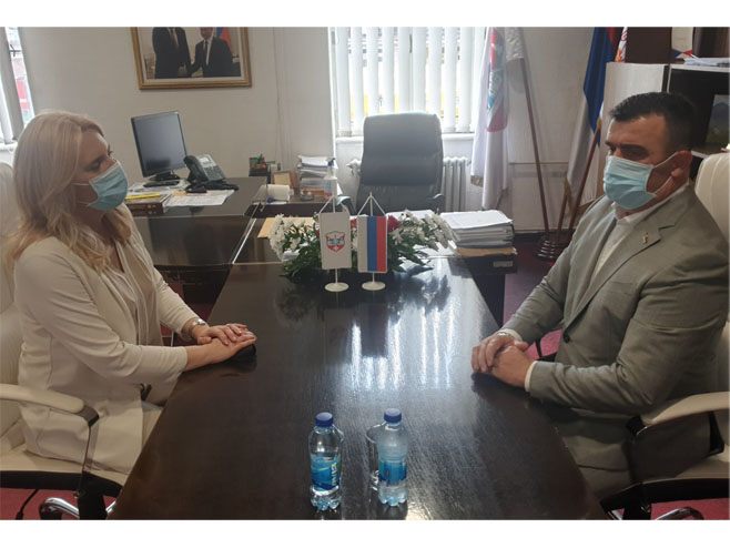 Предсједница Цвијановић посјетила Владеницу Предсједница Цвијановић посјетила Владеницу - Фото: РТРС