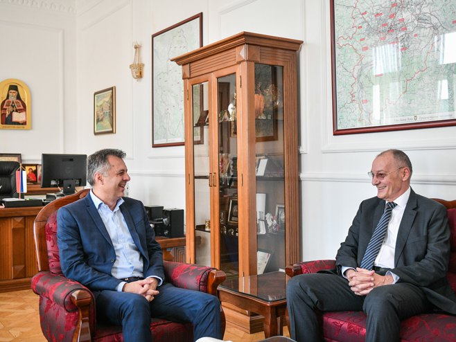 Радојчић и Николић Радојчић и Николић -