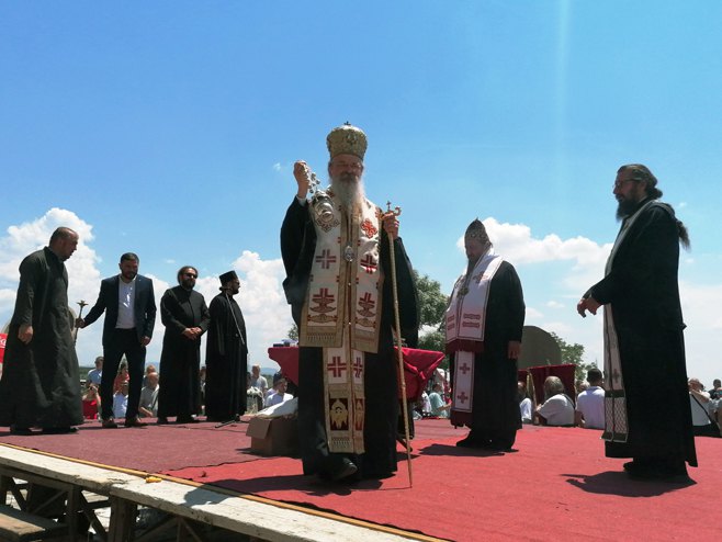 Газиместан: Владика Теодосије Газиместан: Владика Теодосије - Фото: СРНА
