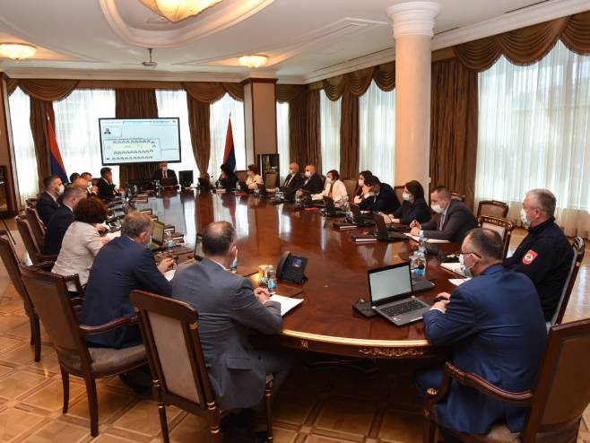 46. сједница Републичког штаба за ванредне ситуације (фото: twitter.com / Vlada_Srpske) 46. сједница Републичког штаба за ванредне ситуације (фото: twitter.com / Vlada_Srpske) -