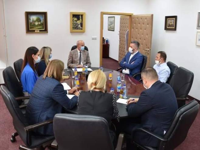 Рајчевић у Источном Сарајеву (фото: twitter.com/rsrdjan) Рајчевић у Источном Сарајеву (фото: twitter.com/rsrdjan) -
