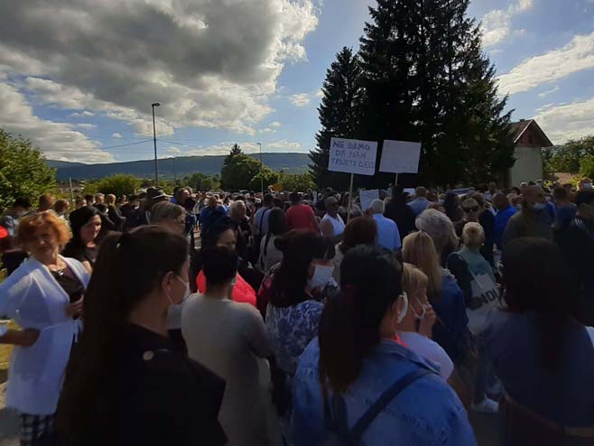 Drvar - protest (Foto: SRNA)