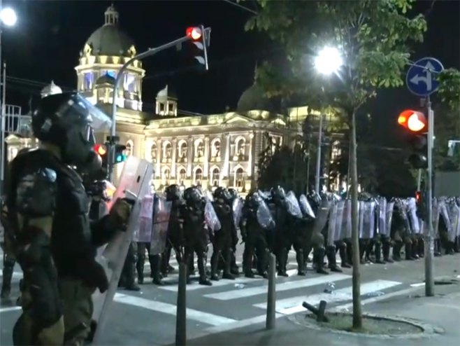 Београд - протести - Фото: Screenshot