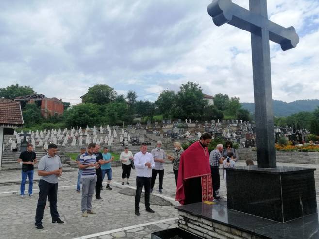 Централна комеморација у знак сјећања на страдање 3.267 Срба у Братунцу 4. јулa