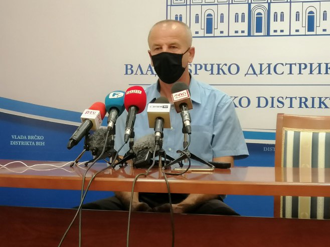 Брчко - Пезеровић - конференција за новинаре Брчко - Пезеровић - конференција за новинаре - Фото: СРНА