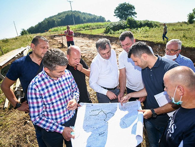 Бронзани Мајдан: Градња резервоара (Фото: banjaluka.rs.ba) Бронзани Мајдан: Градња резервоара (Фото: banjaluka.rs.ba) -