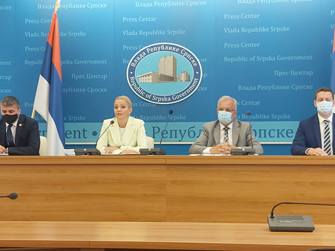 Конференција за новинаре након посебне сједнице Владе Српске - Фото: РТРС