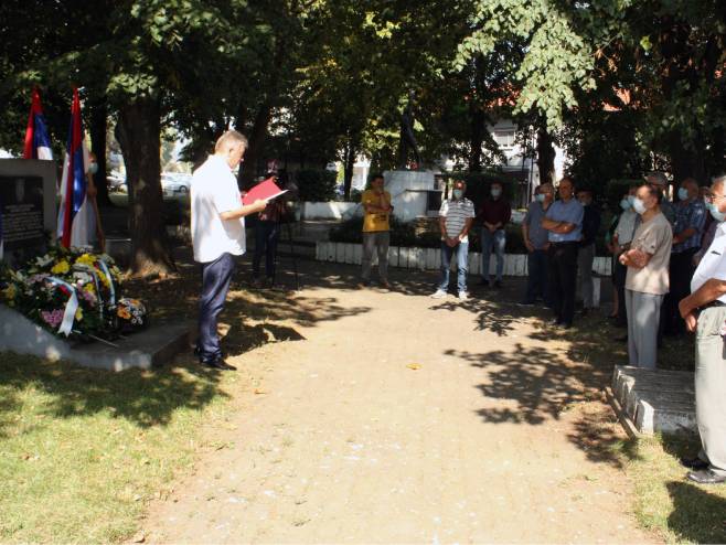 Обиљежене 102 године од пробоја Солунског фронта и Дан српског јединства, слободе и националне заставе Обиљежене 102 године од пробоја Солунског фронта и Дан српског јединства, слободе и националне заставе - Фото: СРНА