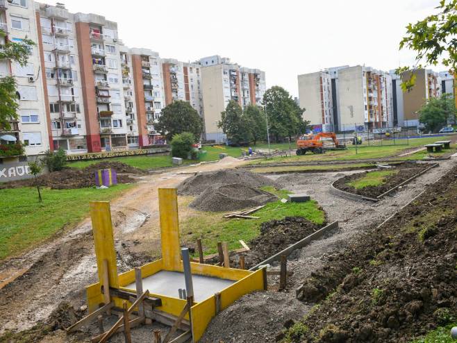 Нови садржаји за рекреативце у насељу Симе Матавуља, Фото: banjaluka.rs.ba Нови садржаји за рекреативце у насељу Симе Матавуља, Фото: banjaluka.rs.ba -