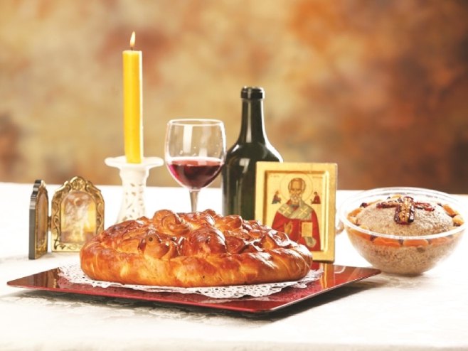 Припреме за славе у јеку: Посна трпеза све скупља (ВИДЕО)