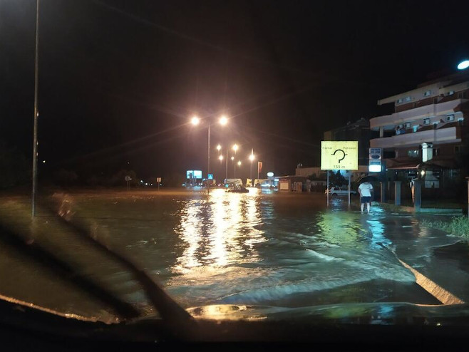 Улице у Бару под водом - Фото: vijesti.me
