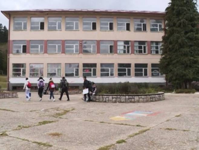 Основна школа "Ристо Пророковић" у Невесињу - Фото: РТРС