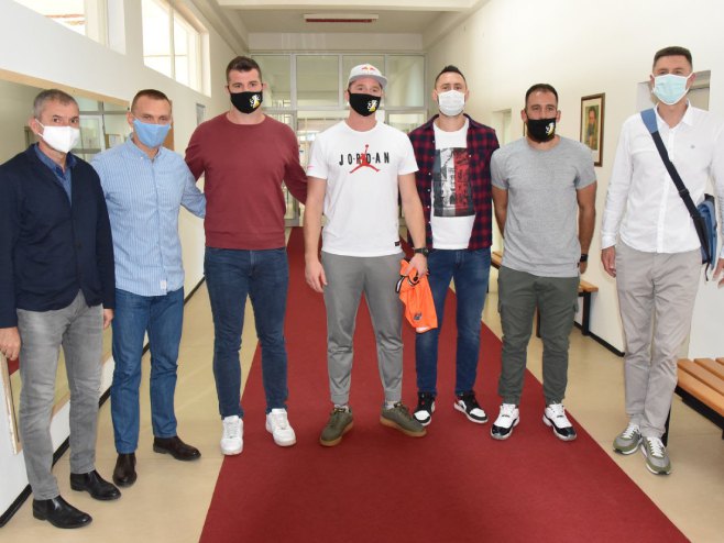 Бањалука-чланови репрезентације Србије у баскету "три на три" Бањалука-чланови репрезентације Србије у баскету "три на три" - Фото: СРНА