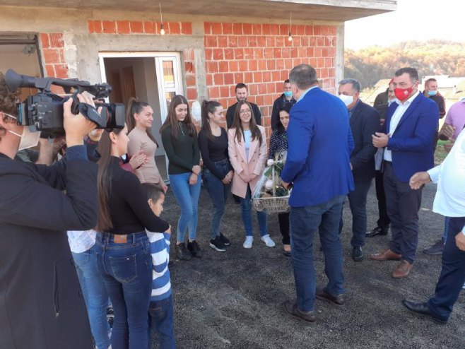 Милорад Додик у Бронзаном Мајдану Милорад Додик у Бронзаном Мајдану - Фото: РТРС