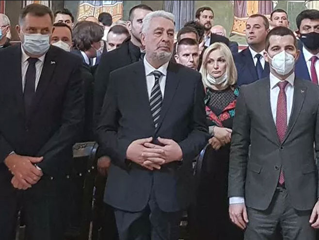 Zdravko Krivokapić (foto:© Sputnik / Nebojša Popović) Zdravko Krivokapić (foto:© Sputnik / Nebojša Popović)