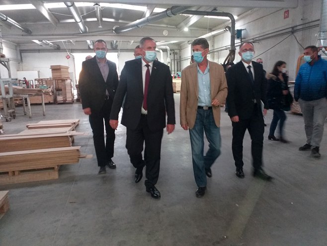 Милићи: Вишковић посјетио предузеће "Саматини" - Фото: СРНА