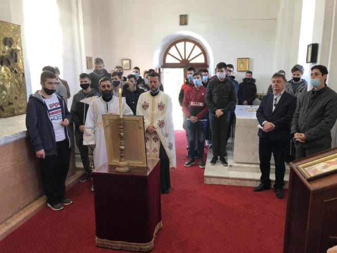 Помен у краљевској цркви на Ћипуру Помен у краљевској цркви на Ћипуру - Фото: СРНА