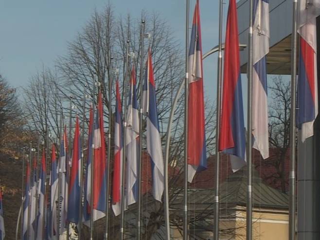 Zastave Republike Srpske - Foto: RTRS