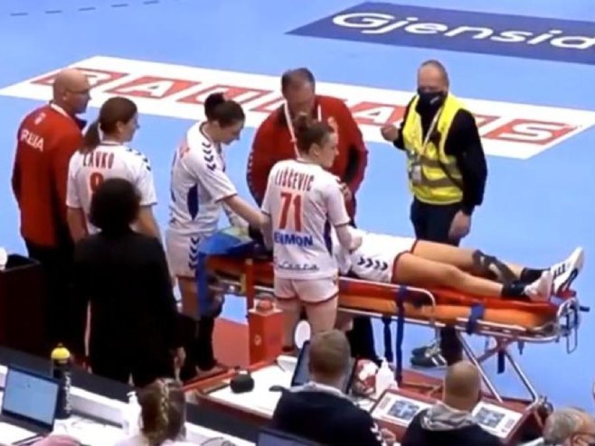 Повреда Андрее Лекић (фото:EHF) - 