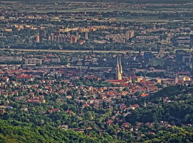 Загреб  (Фото:wallpaperflare.com) - 