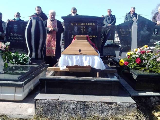 Соколац: Сахрањен пуковник Крсмановић Соколац: Сахрањен пуковник Крсмановић - Фото: СРНА