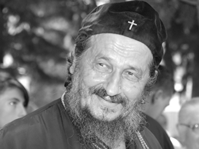 Владика Атанасије (Фото: eparhija-zahumskohercegovacka.com) Владика Атанасије (Фото: eparhija-zahumskohercegovacka.com) -