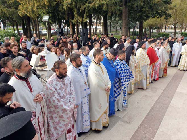 Trebinje - opijelo episkopu zahumsko-hercegovačkom i primorskom Atanasiju (Foto: SRNA)