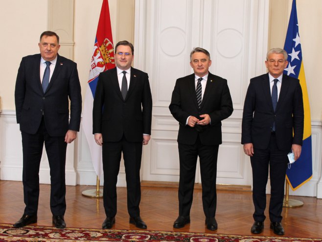 Selaković, Dodik, Komšić i DŽaverović (foto: mfa.gov.rs) 