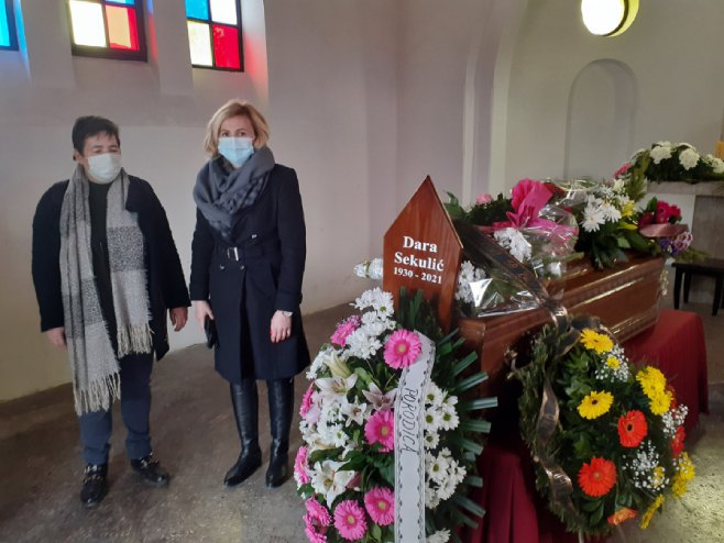 Сахрањена Дара Секулић Сахрањена Дара Секулић - Фото: СРНА